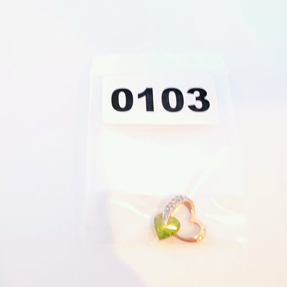 10K Gold Heart Pendant With Green Peridot & Diamond Accents - Picture 10 of 10